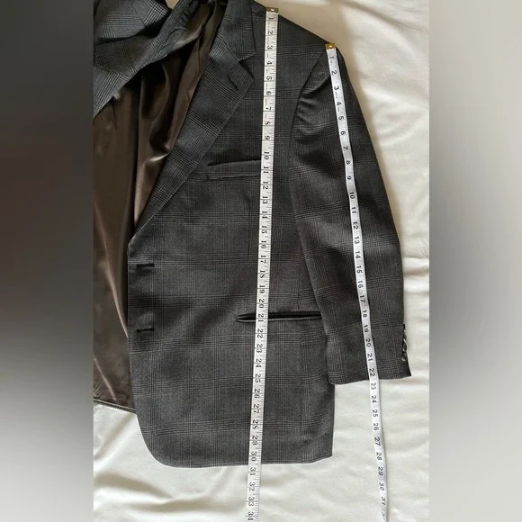 Men's Gray Blazer by Oleg Cassini